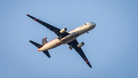 Airbus sắp ra mắt máy bay có sải cánh như chim hải âu - Ảnh 1. Airbus sắp ra mắt máy bay có sải cánh như chim hải âu - Ảnh 1.