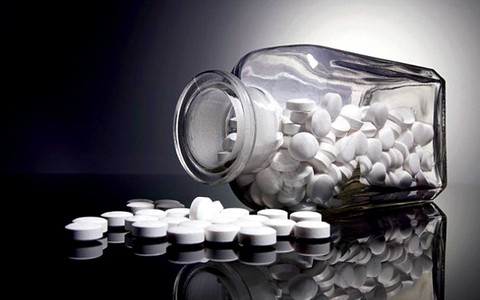 Lạm dụng aspirin có thể gây đột quỵ, tử vong - Ảnh 2. Lạm dụng aspirin có thể gây đột quỵ, tử vong - Ảnh 2.
