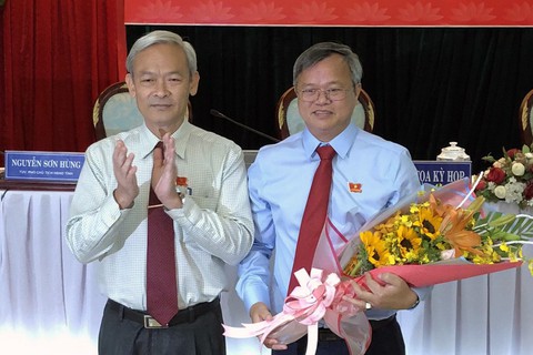 Ông Cao Tiến Dũng được bầu làm chủ tịch UBND tỉnh Đồng Nai - Ảnh 1. Ông Cao Tiến Dũng được bầu làm chủ tịch UBND tỉnh Đồng Nai - Ảnh 1.