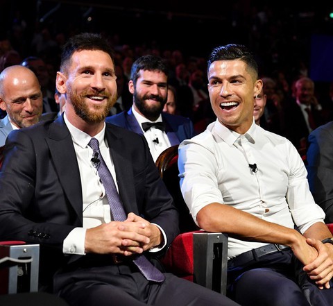 Ronaldo hy vọng sẽ ăn tối cùng Messi trong tương lai - Ảnh 1. Ronaldo hy vọng sẽ ăn tối cùng Messi trong tương lai - Ảnh 1.