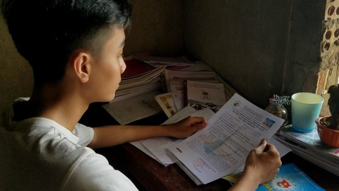 Và sáng nay Hoàng đã không bỏ cuộc nữa, bắt xe vào Đà Lạt... - Ảnh 3. Và sáng nay Hoàng đã không bỏ cuộc nữa, bắt xe vào Đà Lạt... - Ảnh 3.