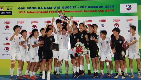 Việt Nam thua 2-3 sau trận đấu kiên cường, giành ngôi á quân U15 quốc tế 2019 - Ảnh 4. Việt Nam thua 2-3 sau trận đấu kiên cường, giành ngôi á quân U15 quốc tế 2019 - Ảnh 4.