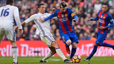 Ronaldo hy vọng sẽ ăn tối cùng Messi trong tương lai - Ảnh 2. Ronaldo hy vọng sẽ ăn tối cùng Messi trong tương lai - Ảnh 2.