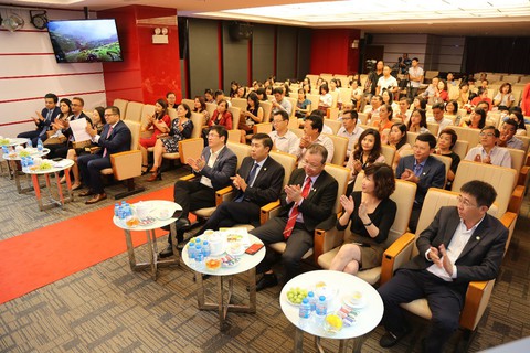 MoneyGram ra mắt dịch vụ chi trả kiều hối tại nhà với HDBank - Ảnh 1. MoneyGram ra mắt dịch vụ chi trả kiều hối tại nhà với HDBank - Ảnh 1.