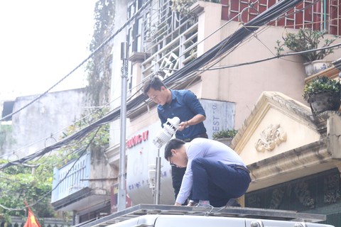 Thu hồi khuyến cáo không sử dụng thực phẩm bán kính 1km vụ cháy Rạng Đông - Ảnh 2. Thu hồi khuyến cáo không sử dụng thực phẩm bán kính 1km vụ cháy Rạng Đông - Ảnh 2.