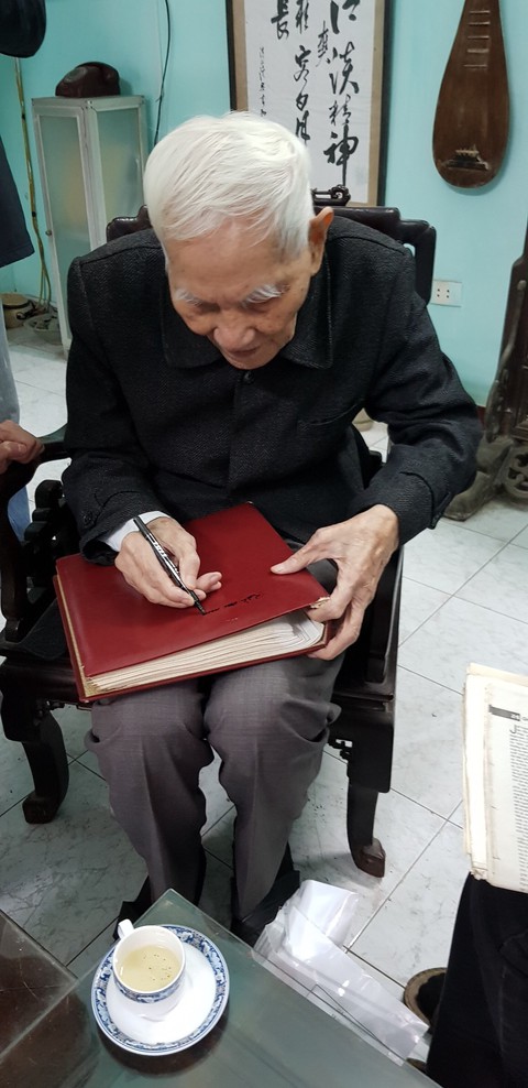 Kỳ tình giữa họa sĩ Bùi Xuân Phái và ông giáo Đạm - Ảnh 5. Kỳ tình giữa họa sĩ Bùi Xuân Phái và ông giáo Đạm - Ảnh 5.