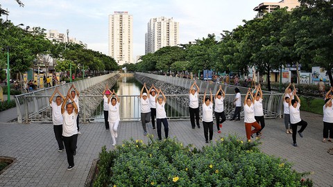 TP.HCM muốn hồi sinh những dòng kênh bị lấn chiếm - Ảnh 2. TP.HCM muốn hồi sinh những dòng kênh bị lấn chiếm - Ảnh 2.