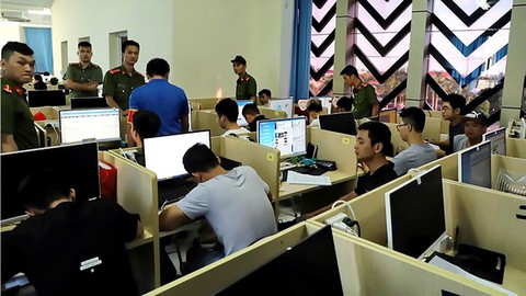 Quản lý người nước ngoài: lỗ hổng cần vá - Ảnh 1. Quản lý người nước ngoài: lỗ hổng cần vá - Ảnh 1.