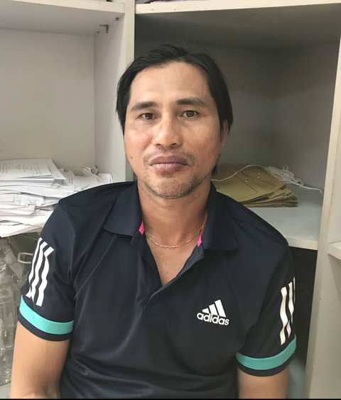 Vụ khủng bố quán phở Hòa: Ném mắm tôm, bỏ gián vào phở trước mặt khách - Ảnh 3. Vụ khủng bố quán phở Hòa: Ném mắm tôm, bỏ gián vào phở trước mặt khách - Ảnh 3.