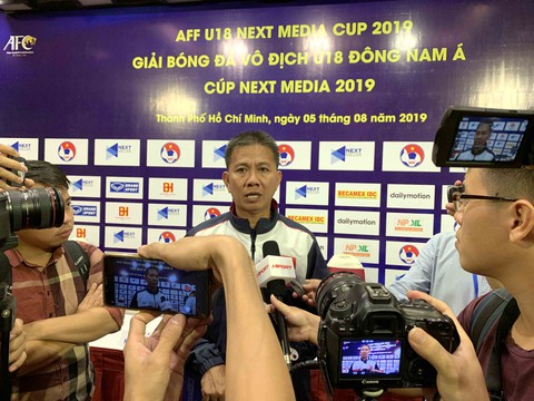 HLV Hoàng Anh Tuấn: U18 VN không phải đi dạo trên sân nhà - Ảnh 4. HLV Hoàng Anh Tuấn: U18 VN không phải đi dạo trên sân nhà - Ảnh 4.