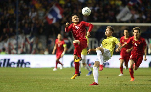 Thái Lan cấp khoảng 2.000-3.000 vé cho CĐV Việt Nam tại vòng loại World Cup - Ảnh 1. Thái Lan cấp khoảng 2.000-3.000 vé cho CĐV Việt Nam tại vòng loại World Cup - Ảnh 1.