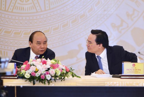 Gỡ vòng kim cô cho giáo viên - Ảnh 1. Gỡ vòng kim cô cho giáo viên - Ảnh 1.