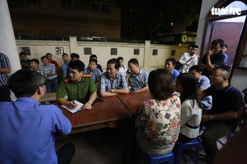 Chủ tịch Hà Nội: Bé lớp 1 tử vong, làm rõ trách nhiệm các bên trong ngày 7-8 - Ảnh 1. Chủ tịch Hà Nội: Bé lớp 1 tử vong, làm rõ trách nhiệm các bên trong ngày 7-8 - Ảnh 1.