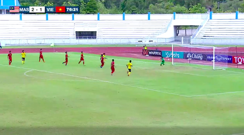 Phòng ngự quá tệ, U15 Việt Nam thua Malaysia ở bán kết Giải U15 Đông Nam Á - Ảnh 1. Phòng ngự quá tệ, U15 Việt Nam thua Malaysia ở bán kết Giải U15 Đông Nam Á - Ảnh 1.