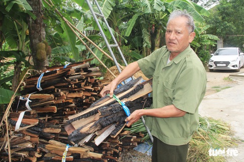 Xóm trưởng ở Nghệ An bất an vì bị dọa giết, đốt nhà chứa rơm - Ảnh 3. Xóm trưởng ở Nghệ An bất an vì bị dọa giết, đốt nhà chứa rơm - Ảnh 3.