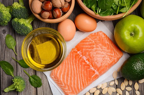 Bác sĩ dinh dưỡng nói về dầu ăn cho trẻ - Ảnh 2. Bác sĩ dinh dưỡng nói về dầu ăn cho trẻ - Ảnh 2.