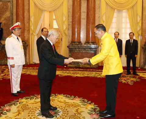 Tổng bí thư, Chủ tịch nước tiếp các đại sứ trình quốc thư Hà Nội - Ảnh 1. Tổng bí thư, Chủ tịch nước tiếp các đại sứ trình quốc thư Hà Nội - Ảnh 1.