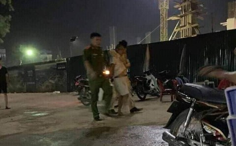 Xin bỏ lỗi vi phạm không được, lấy dao đâm CSGT trọng thương - Ảnh 1. Xin bỏ lỗi vi phạm không được, lấy dao đâm CSGT trọng thương - Ảnh 1.