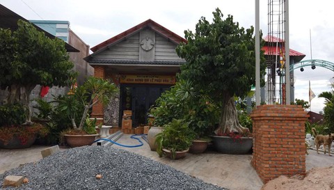 Đề nghị truy tố thầy Thiện Lam vụ bạo hành cháu bé 11 tuổi - Ảnh 2. Đề nghị truy tố thầy Thiện Lam vụ bạo hành cháu bé 11 tuổi - Ảnh 2.