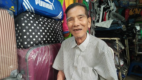Nghệ sĩ Trần Hạnh: Dù nghèo, vất vả nhưng rất... kiêu, không phụ thuộc ai! - Ảnh 3. Nghệ sĩ Trần Hạnh: Dù nghèo, vất vả nhưng rất... kiêu, không phụ thuộc ai! - Ảnh 3.