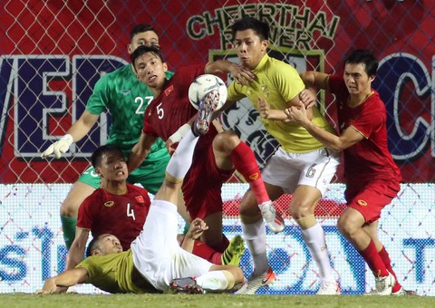 Đoàn Văn Hậu sẽ tập trung với đội tuyển ngày 3-9, nhưng hẹp cửa ra sân tối 5-9? - Ảnh 1. Đoàn Văn Hậu sẽ tập trung với đội tuyển ngày 3-9, nhưng hẹp cửa ra sân tối 5-9? - Ảnh 1.