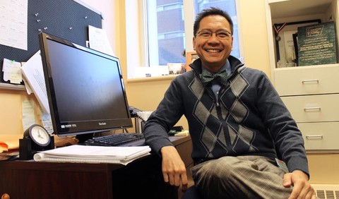 Đại học Harvard mời bác sĩ gốc Việt làm giám đốc trung tâm y tế - Ảnh 1. Đại học Harvard mời bác sĩ gốc Việt làm giám đốc trung tâm y tế - Ảnh 1.
