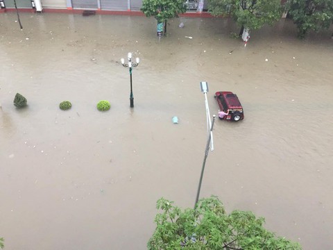 Sập tường rào trong cơn mưa lớn ở Thái Nguyên, 3 người tử vong - Ảnh 1. Sập tường rào trong cơn mưa lớn ở Thái Nguyên, 3 người tử vong - Ảnh 1.