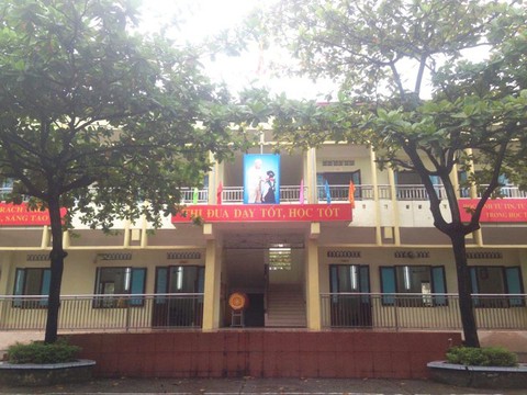 Bị ngã khi đang chơi ở cửa lớp, nam học sinh lớp 3 tử vong - Ảnh 1. Bị ngã khi đang chơi ở cửa lớp, nam học sinh lớp 3 tử vong - Ảnh 1.