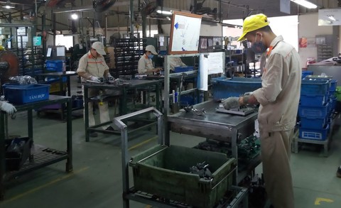 Cơ hội cuối cho công nghiệp ôtô VN? - Kỳ 3: Doanh nghiệp Việt nỗ lực tự bơi - Ảnh 1. Cơ hội cuối cho công nghiệp ôtô VN? - Kỳ 3: Doanh nghiệp Việt nỗ lực tự bơi - Ảnh 1.