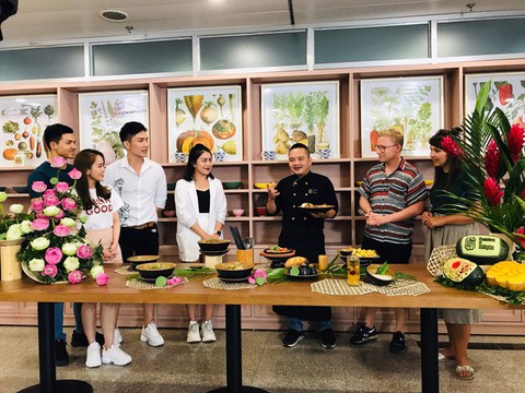 Cuisine De Saigon: Nhà hàng đậm chất Sài Gòn tại sân bay Tân Sơn Nhất - Ảnh 1. Cuisine De Saigon: Nhà hàng đậm chất Sài Gòn tại sân bay Tân Sơn Nhất - Ảnh 1.