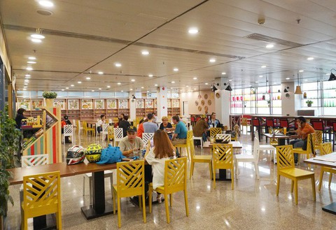 Cuisine De Saigon: Nhà hàng đậm chất Sài Gòn tại sân bay Tân Sơn Nhất - Ảnh 5. Cuisine De Saigon: Nhà hàng đậm chất Sài Gòn tại sân bay Tân Sơn Nhất - Ảnh 5.