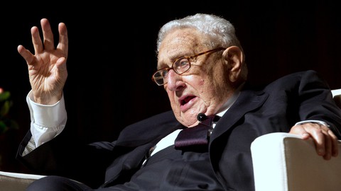 Ông Bolton ra đi, Tổng thống Trump sử dụng ‘mô hình Kissinger’? - Ảnh 2. Ông Bolton ra đi, Tổng thống Trump sử dụng ‘mô hình Kissinger’? - Ảnh 2.