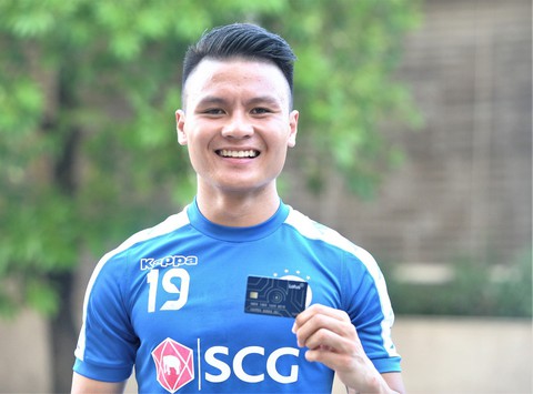 Quang Hải đặt niềm tin vào mạng xã hội của người Việt - Ảnh 2. Quang Hải đặt niềm tin vào mạng xã hội của người Việt - Ảnh 2.