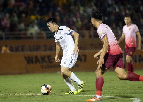 HLV Lee Tae Hoon: Tôi tin HAGL sẽ trụ hạng thành công - Ảnh 3. HLV Lee Tae Hoon: Tôi tin HAGL sẽ trụ hạng thành công - Ảnh 3.