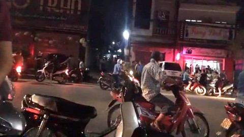 Anh trai truy sát cả nhà em gái, 1 người chết, 2 cấp cứu - Ảnh 1. Anh trai truy sát cả nhà em gái, 1 người chết, 2 cấp cứu - Ảnh 1.
