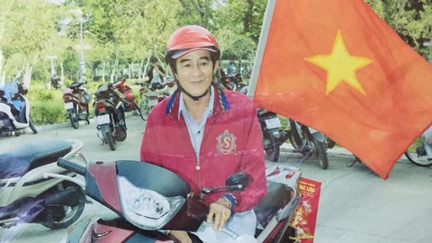 Chuyện về người đàn ông không học thức - Ảnh 1. Chuyện về người đàn ông không học thức - Ảnh 1.