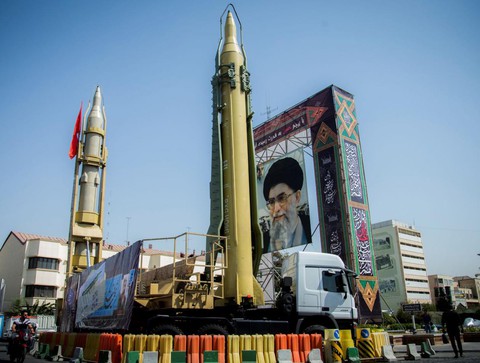 Iran tuyên bố sẵn sàng chiến tranh toàn diện với Mỹ - Ảnh 2. Iran tuyên bố sẵn sàng chiến tranh toàn diện với Mỹ - Ảnh 2.