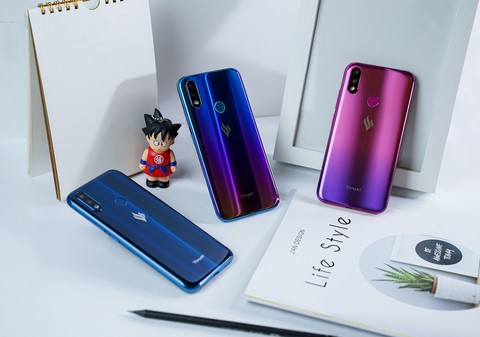 Vingroup tung tiếp điện thoại dưới 4 triệu đồng ra thị trường - Ảnh 1. Vingroup tung tiếp điện thoại dưới 4 triệu đồng ra thị trường - Ảnh 1.