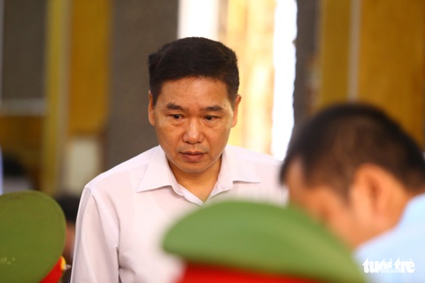 Hoãn phiên tòa xử vụ gian lận thi cử ở Sơn La vì nhiều người được triệu tập vắng mặt - Ảnh 3. Hoãn phiên tòa xử vụ gian lận thi cử ở Sơn La vì nhiều người được triệu tập vắng mặt - Ảnh 3.