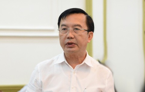 TP.HCM trao quyết định cho 5 thành ủy viên - Ảnh 2. TP.HCM trao quyết định cho 5 thành ủy viên - Ảnh 2.