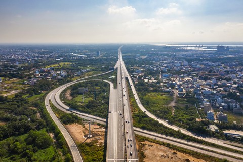 Nhà đầu tư phía Bắc chọn BĐS đô thị vệ tinh TP.HCM - Ảnh 2. Nhà đầu tư phía Bắc chọn BĐS đô thị vệ tinh TP.HCM - Ảnh 2.