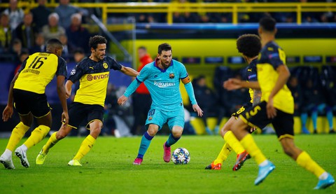 Thủ thành Stegen tỏa sáng, Barca ‘thoát chết’ trước Dortmund - Ảnh 3. Thủ thành Stegen tỏa sáng, Barca ‘thoát chết’ trước Dortmund - Ảnh 3.
