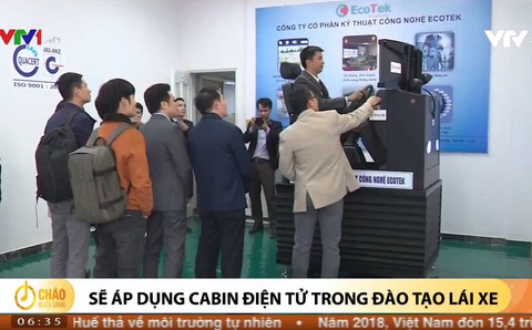Cabin tập lái điện tử gần 500 triệu đồng/cái, có hiệu quả không? - Ảnh 1. Cabin tập lái điện tử gần 500 triệu đồng/cái, có hiệu quả không? - Ảnh 1.