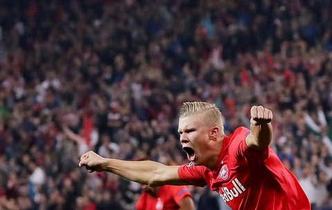 Chỉ mất một hiệp để lập hat-trick ở lần đầu đá Champions League - Ảnh 1. Chỉ mất một hiệp để lập hat-trick ở lần đầu đá Champions League - Ảnh 1.
