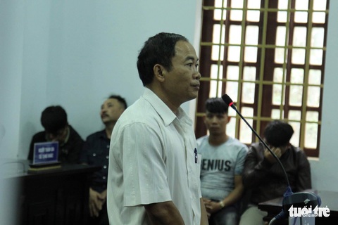 Vụ buôn gỗ của Phượng ‘râu’: cán bộ nhận tiền trong sáng - Ảnh 5. Vụ buôn gỗ của Phượng ‘râu’: cán bộ nhận tiền trong sáng - Ảnh 5.