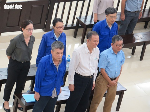 Cựu thứ trưởng Lê Bạch Hồng nhận trách nhiệm vụ gây thất thoát 1.700 tỉ đồng - Ảnh 2. Cựu thứ trưởng Lê Bạch Hồng nhận trách nhiệm vụ gây thất thoát 1.700 tỉ đồng - Ảnh 2.