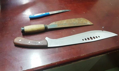 Bắt băng cướp nhí có đại ca mới 15 tuổi - Ảnh 1. Bắt băng cướp nhí có đại ca mới 15 tuổi - Ảnh 1.