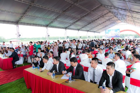 Khánh thành công viên trung tâm, Hana Garden Mall tiếp tục hút khách - Ảnh 2. Khánh thành công viên trung tâm, Hana Garden Mall tiếp tục hút khách - Ảnh 2.