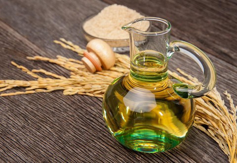Bên trong màng cám gạo lứt ẩn chứa một loại dầu diệu kỳ - Ảnh 1. Bên trong màng cám gạo lứt ẩn chứa một loại dầu diệu kỳ - Ảnh 1.
