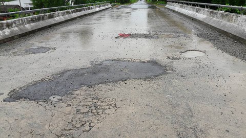 900 tỉ đồng nâng cấp tuyến Quản Lộ - Phụng Hiệp, mở ra tuyến cao tốc về miền Tây - Ảnh 1. 900 tỉ đồng nâng cấp tuyến Quản Lộ - Phụng Hiệp, mở ra tuyến cao tốc về miền Tây - Ảnh 1.
